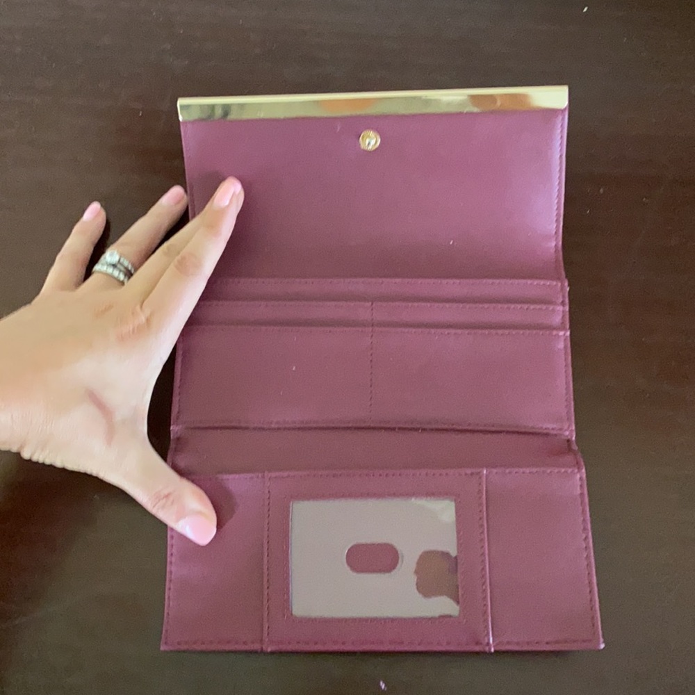 Maroon Wallet - Picture 3 of 4